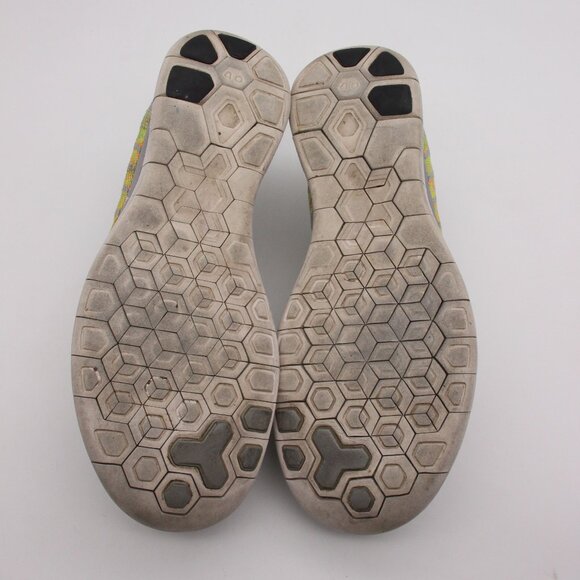 Nike Free 4.0 Flyknit Men's Size 12 Running Sneaker Grey Black Volt 717075-003 - Picture 8 of 11